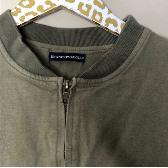 Brandy Melville Olive Green Bomber Jacket - Picture 3 of 4